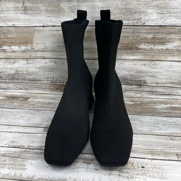 Vivaia Boots Sz 38/US 7 Regina Square Toe Ankle Bootie Block Heel Minimalist - Picture 2 of 12